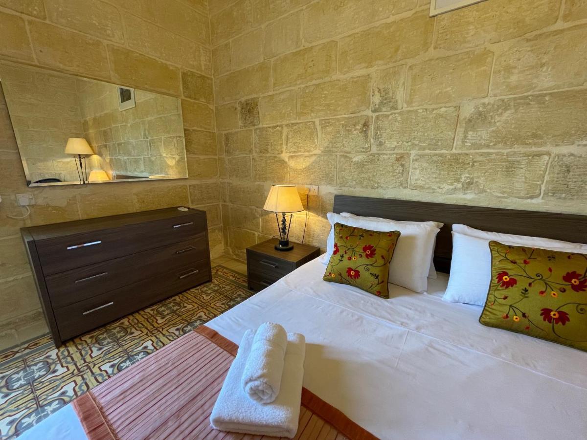 Hotel Penelope Townhouse Ghajn il-Kbira  Exterior foto